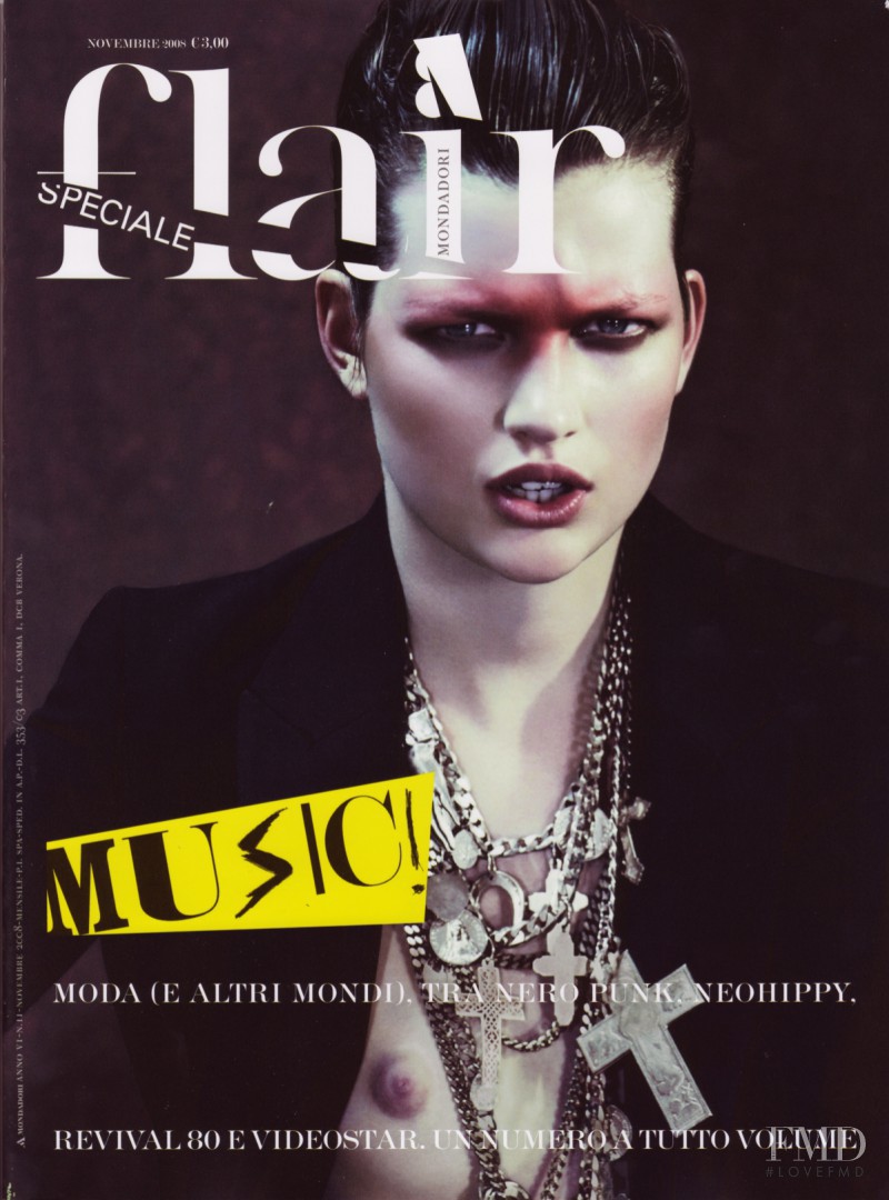 Bette Franke featured on the flair Italy cover from November 2008