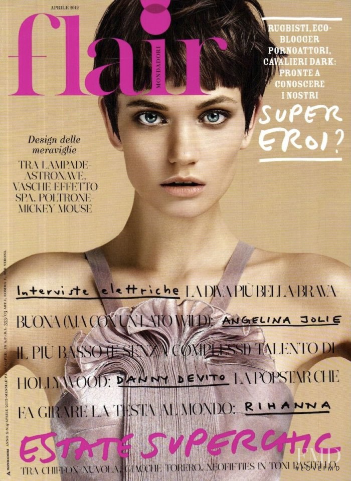 Lyoka Tyagnereva featured on the flair Italy cover from April 2012