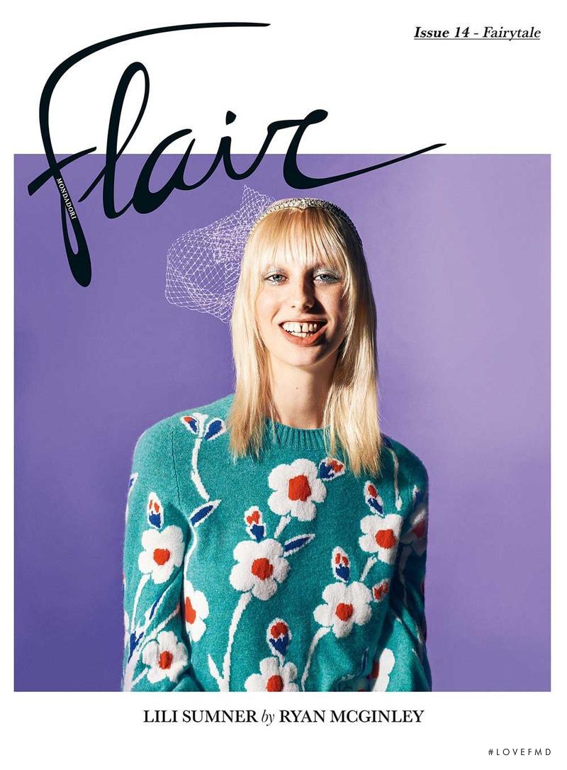 Lili Sumner featured on the flair Italy cover from December 2014