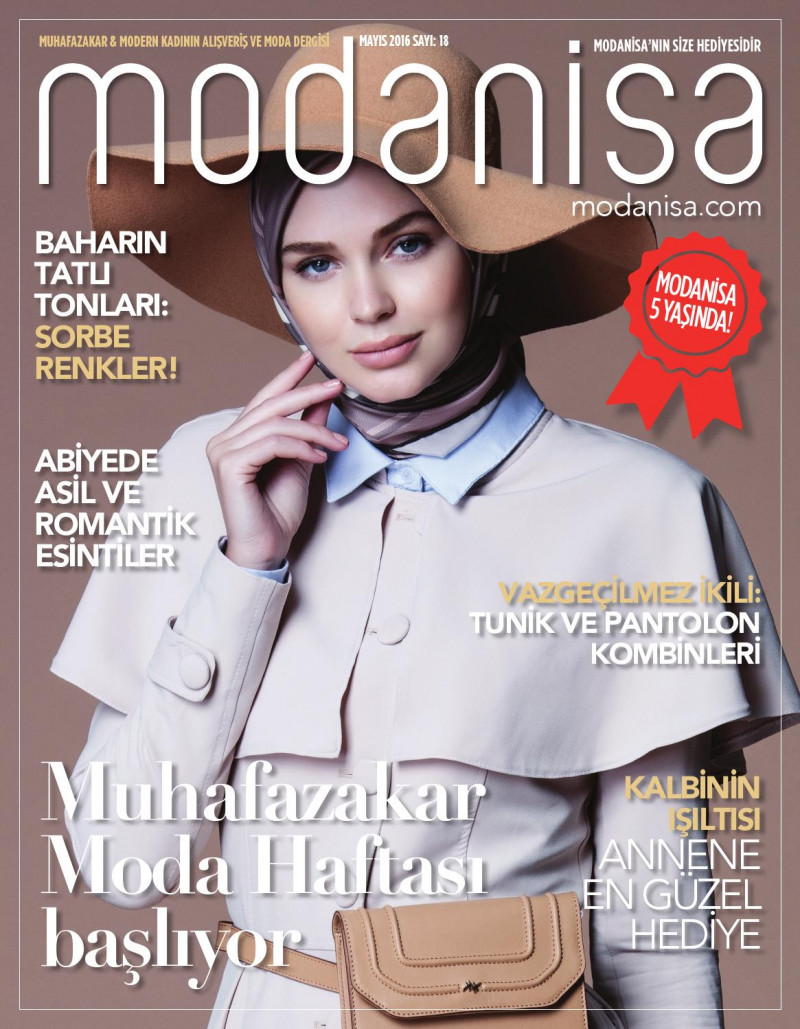  featured on the Modanisa cover from May 2016