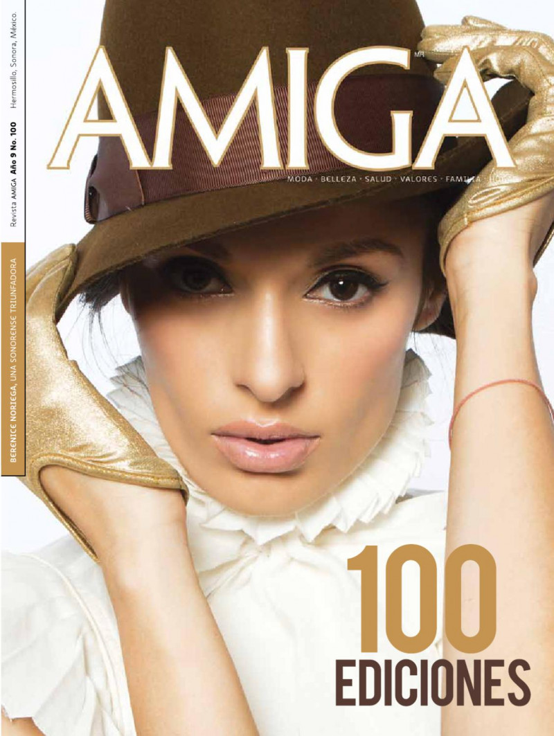 Berenice Noriega featured on the Amiga Mexico cover from June 2011
