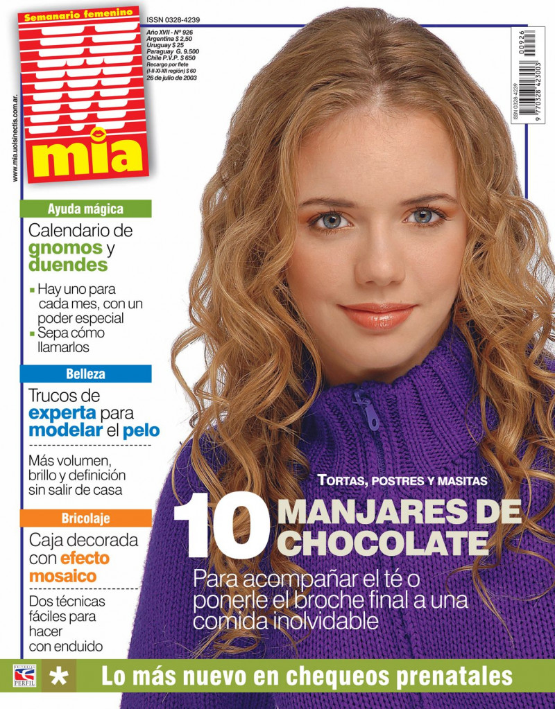  featured on the Mia Argentina cover from July 2003