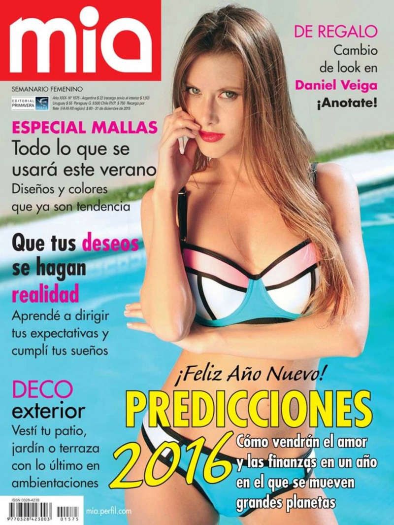  featured on the Mia Argentina cover from December 2015