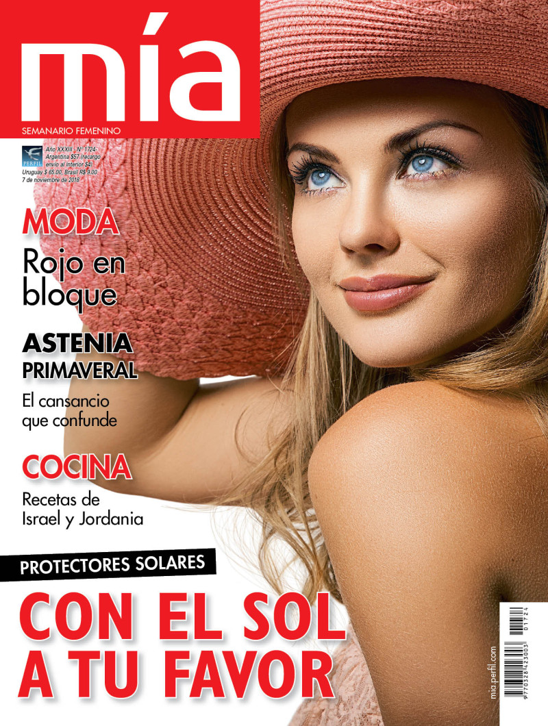  featured on the Mia Argentina cover from November 2018