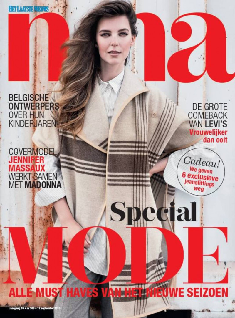 Jennifer Massaux featured on the Nina Belgium cover from September 2015