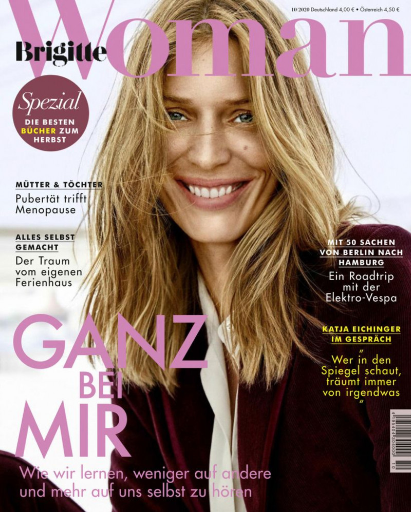 Linda Jeuring featured on the Brigitte Woman cover from October 2020