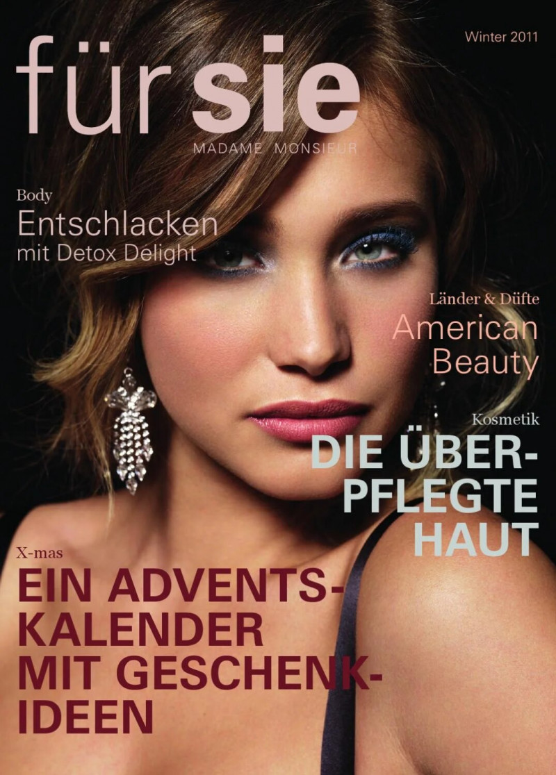  featured on the Für Sie Madame, Monsieur cover from December 2011