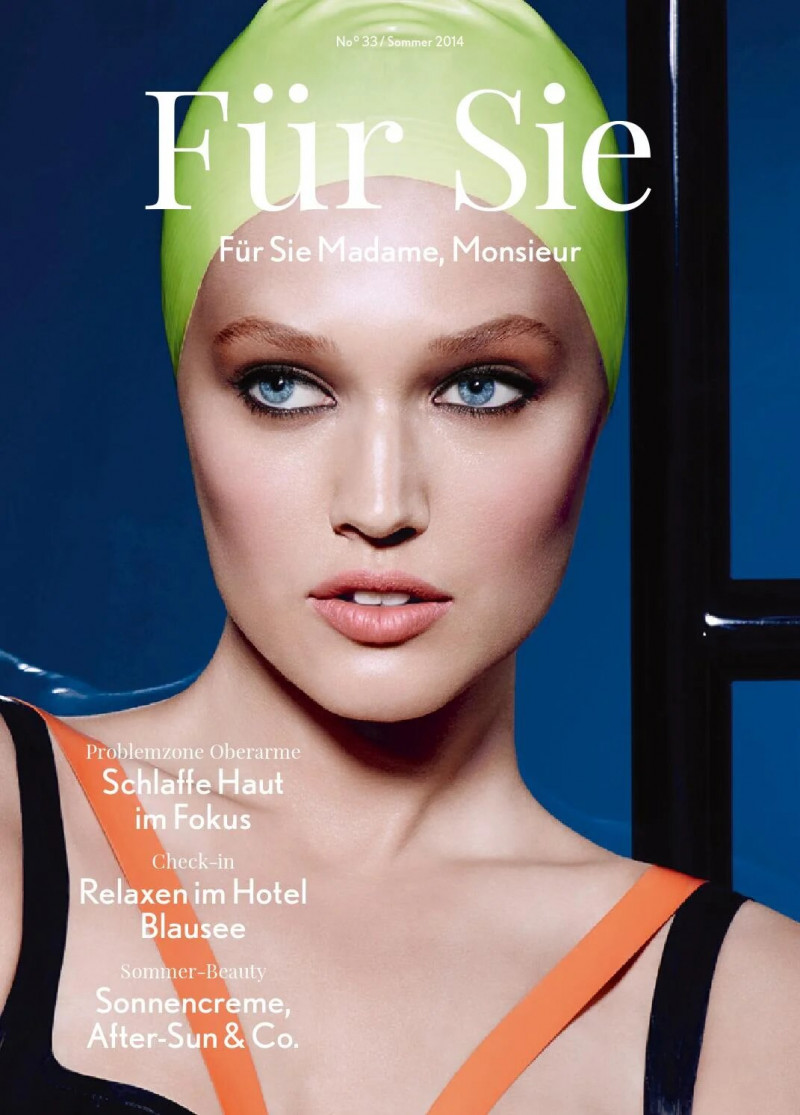 Toni Garrn featured on the Für Sie Madame, Monsieur cover from June 2014
