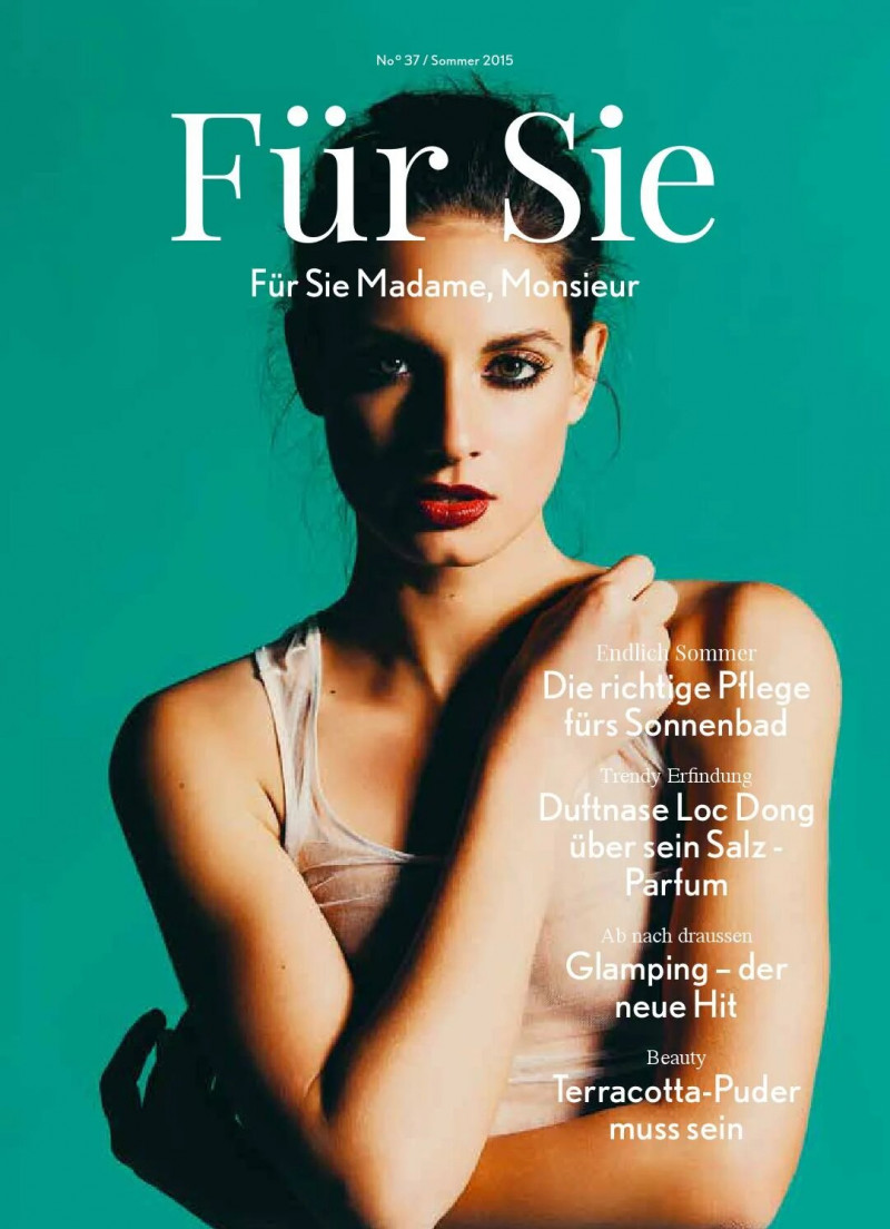  featured on the Für Sie Madame, Monsieur cover from June 2015