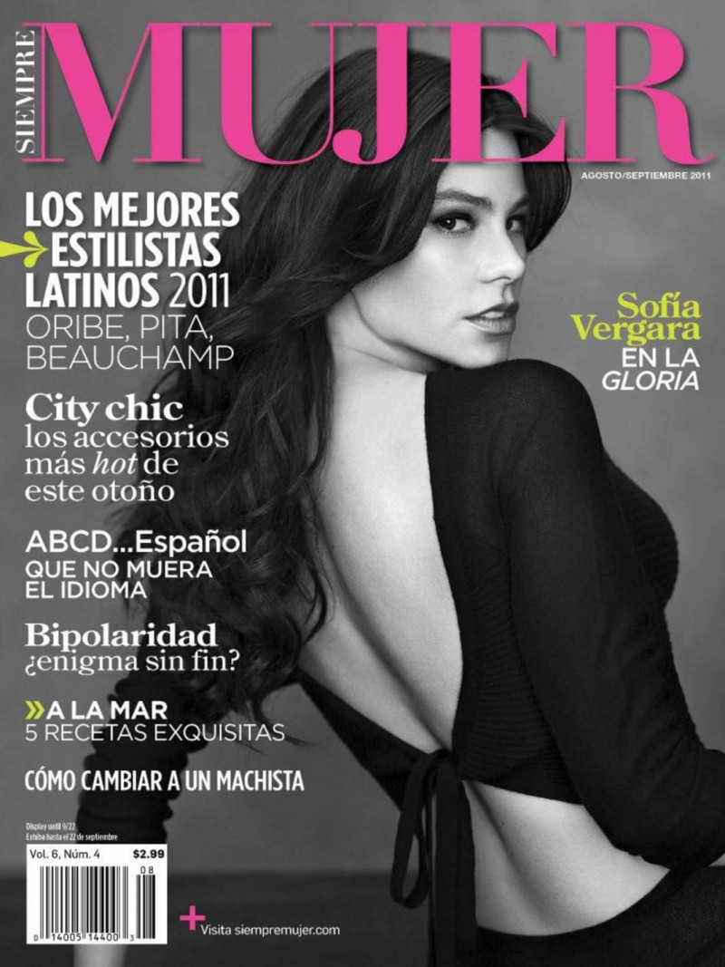 Sofia Vergara featured on the Siempre Mujer cover from August 2011