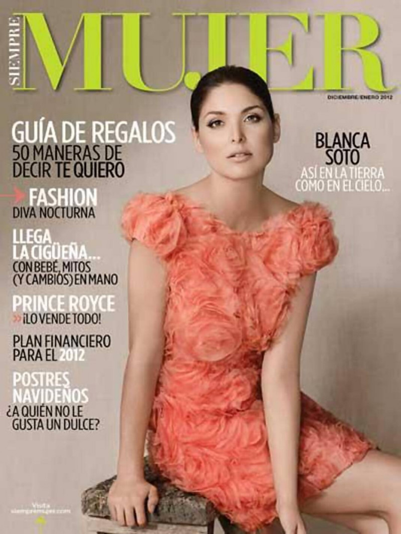 Blanca Soto featured on the Siempre Mujer cover from December 2011