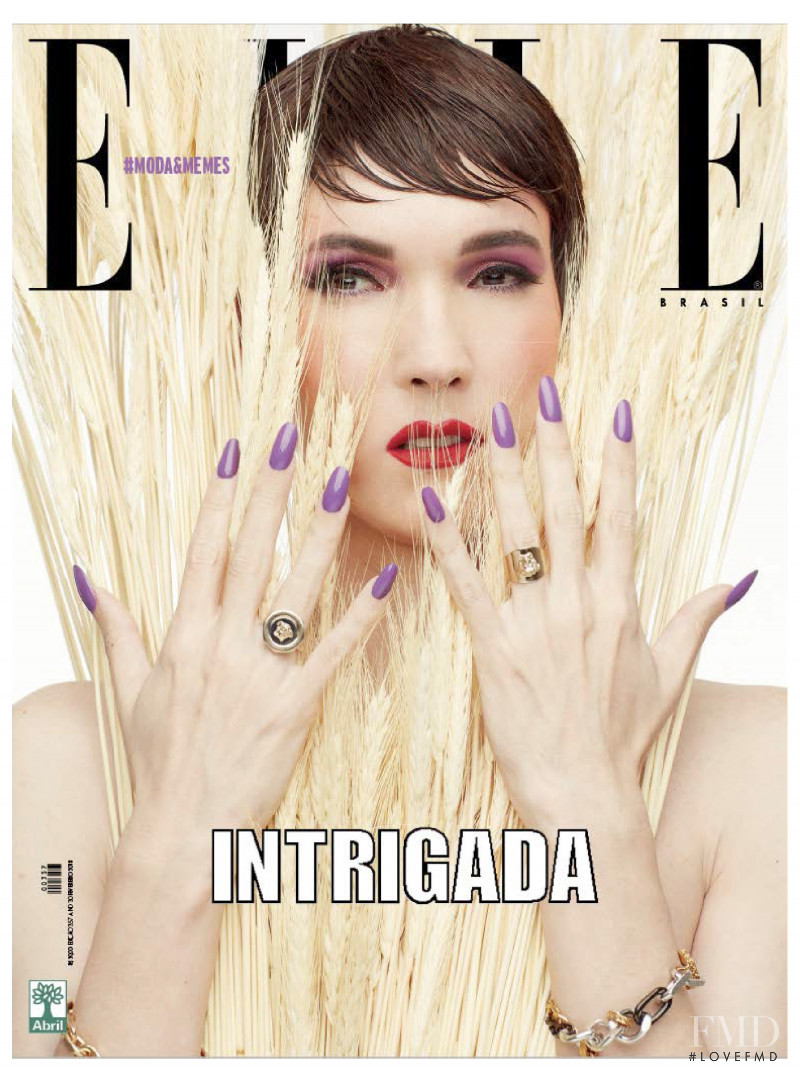  featured on the Elle Brazil cover from February 2018