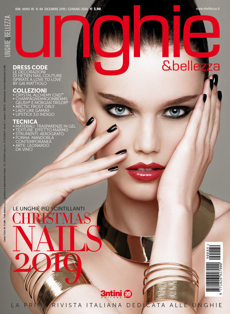  featured on the Unghie & Bellezza cover from December 2019