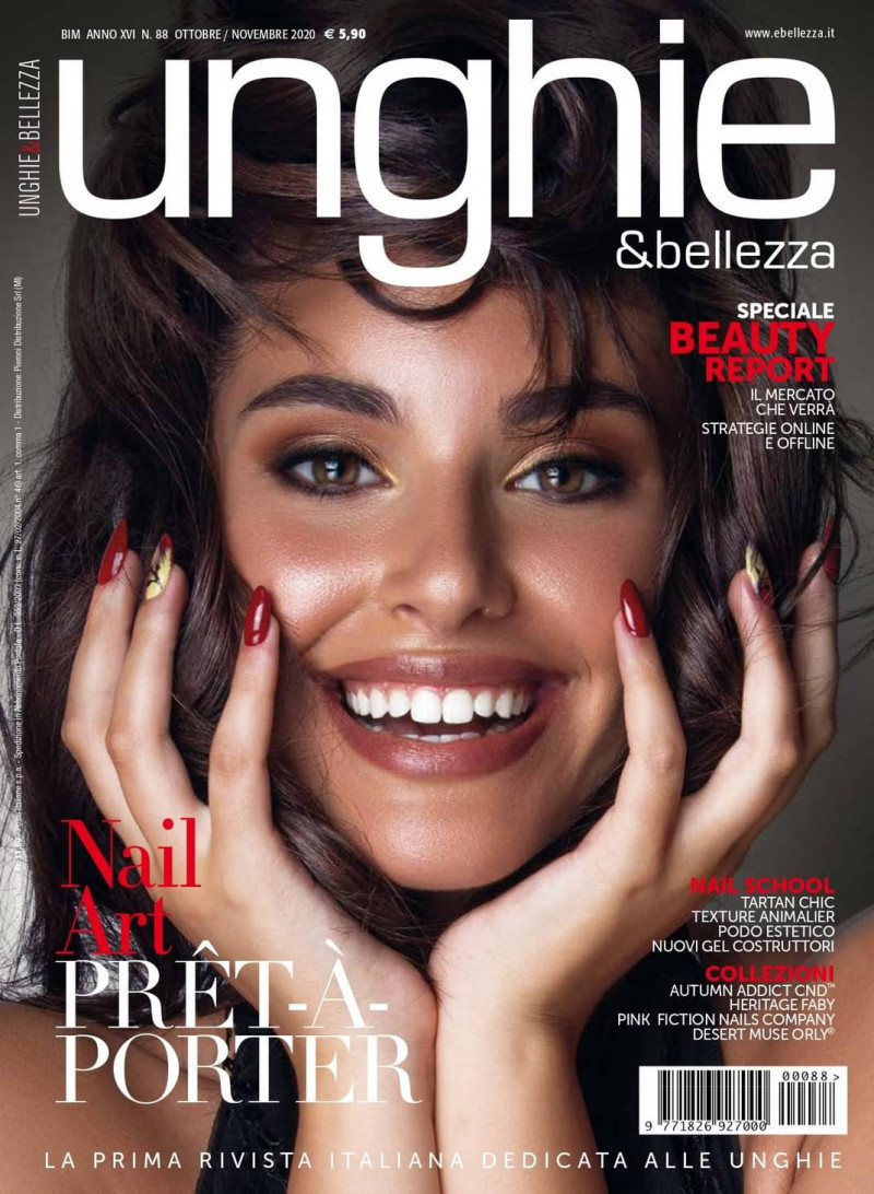  featured on the Unghie & Bellezza cover from October 2020