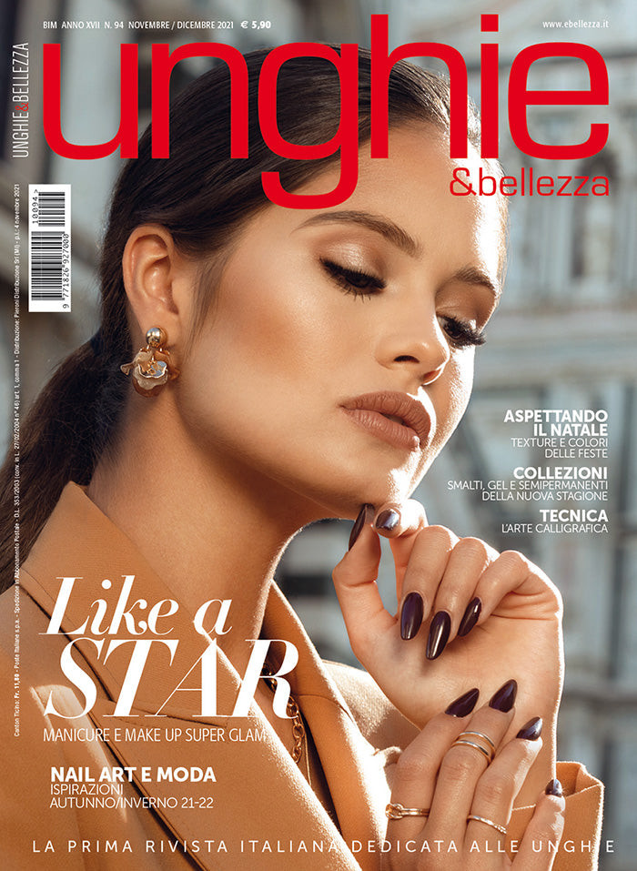  featured on the Unghie & Bellezza cover from November 2021