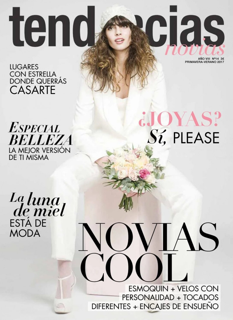  featured on the Tendencias Novias cover from March 2017