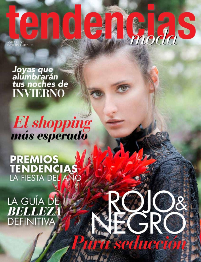  featured on the Tendencias Moda cover from January 2017