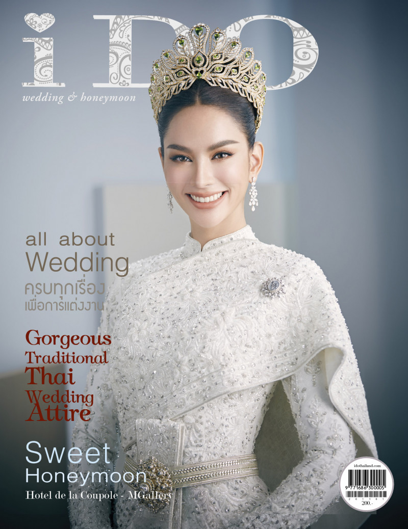 Anna Sueangam-iam featured on the i DO Wedding & Honeymoon cover from September 2023