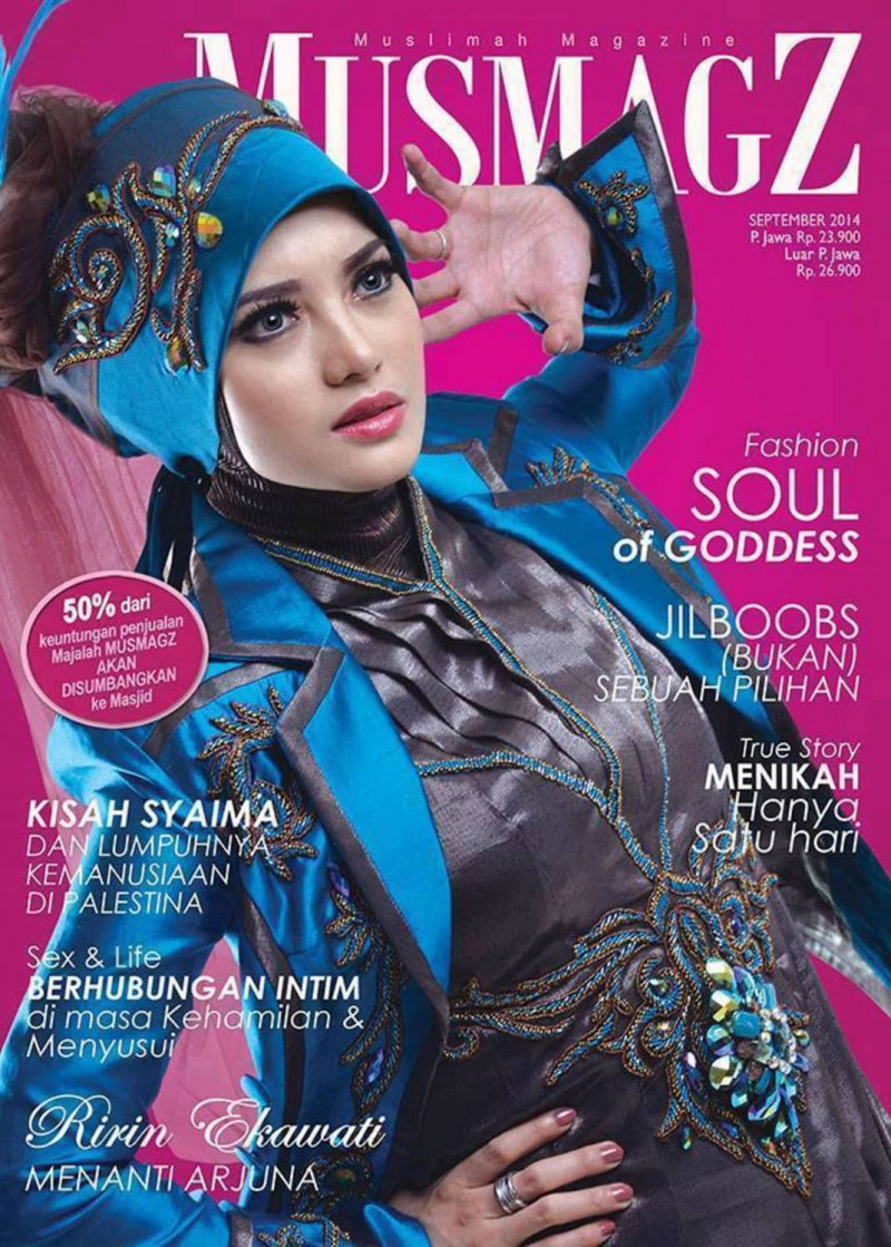 Ririn Ekawati featured on the Musmagz - Muslimah Magazine cover from September 2014