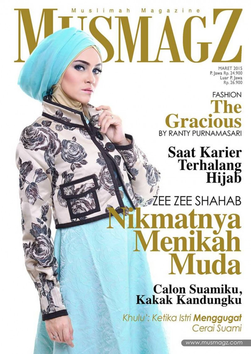 Zee Zee Shahab featured on the Musmagz - Muslimah Magazine cover from March 2015