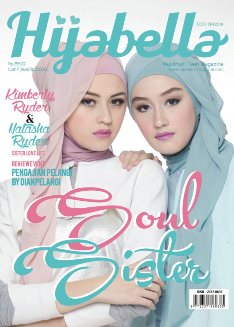 Kimberly Ryder, Natasha Ryder featured on the Hijabella cover from October 2014