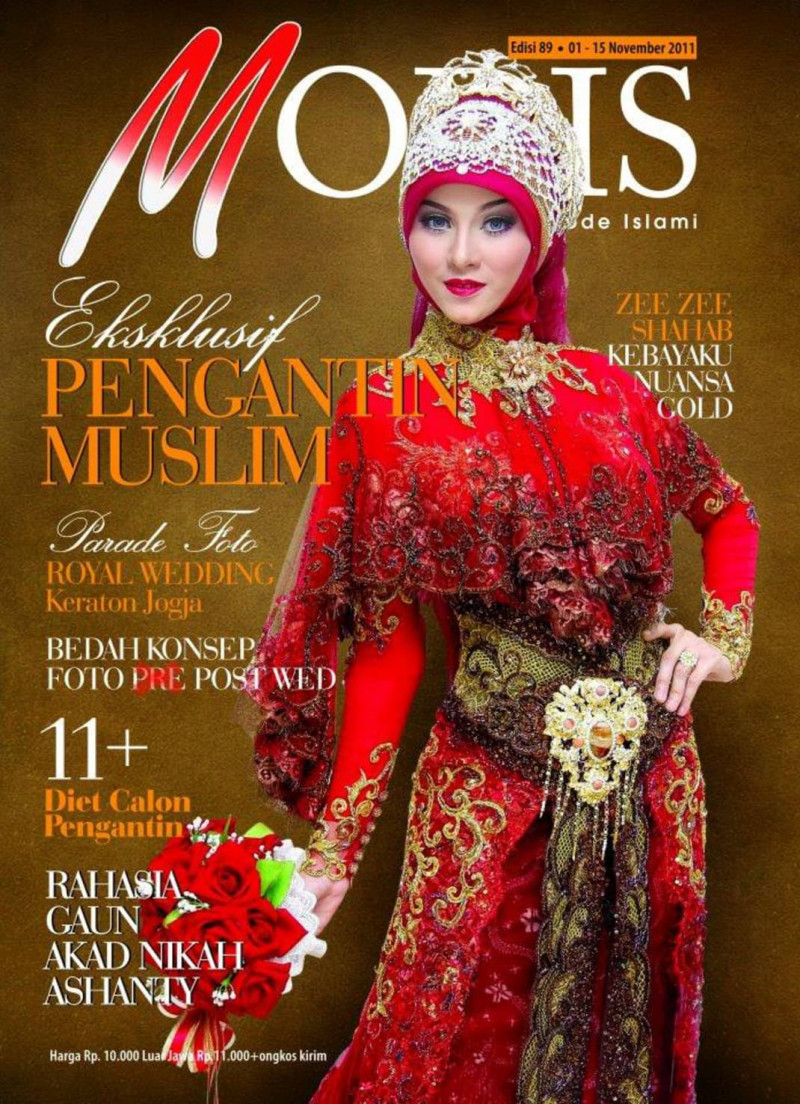  featured on the Modis cover from November 2011