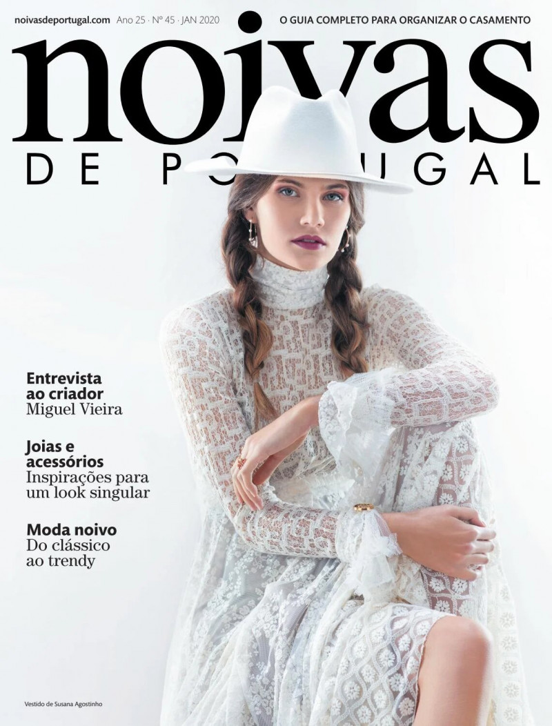 Ekaterina Ignatenko featured on the Noivas de Portugal cover from January 2020