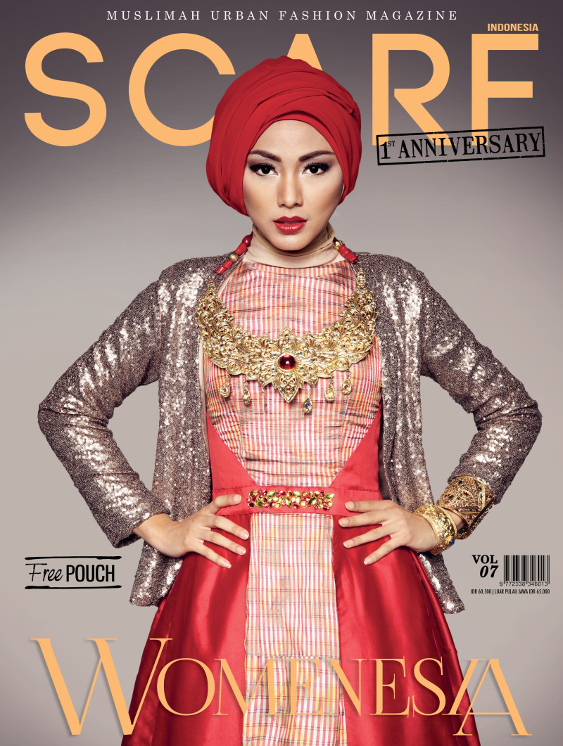  featured on the Scarf cover from January 2013