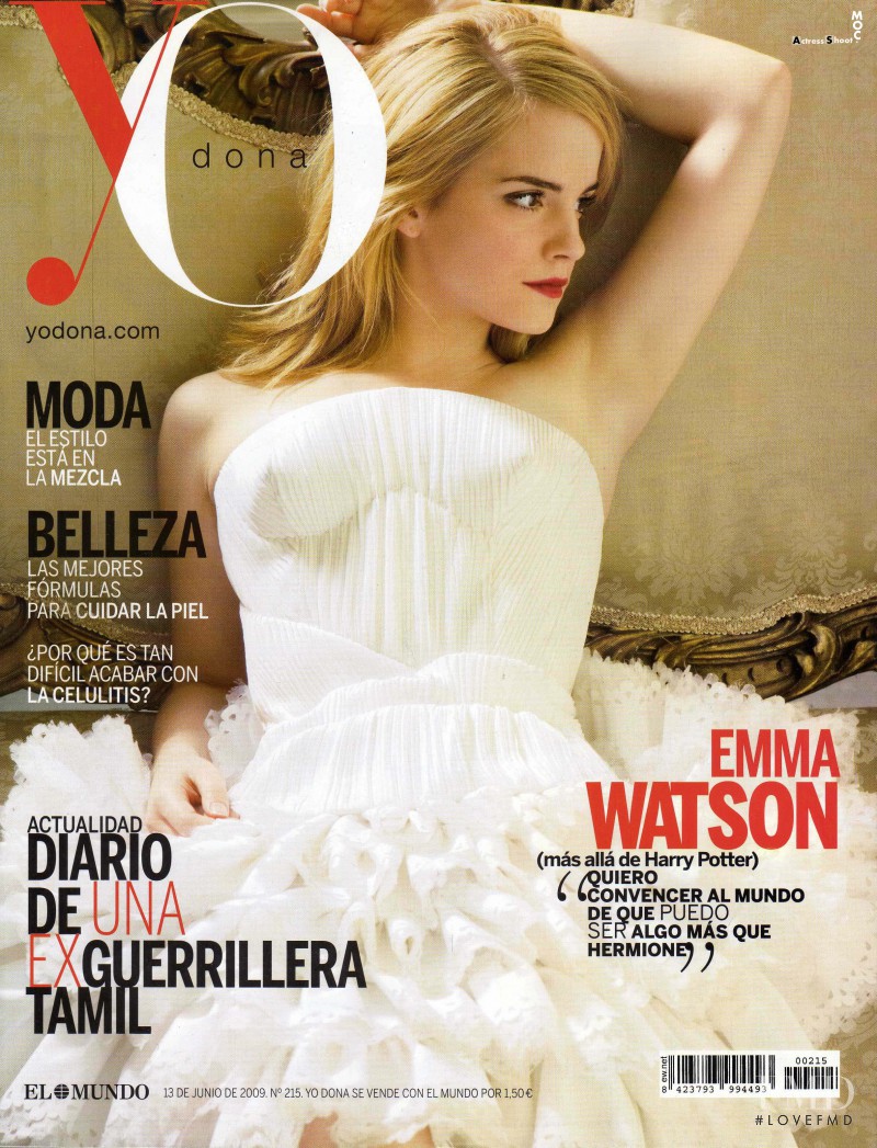 Emma Wattson featured on the Yo Dona cover from January 2009