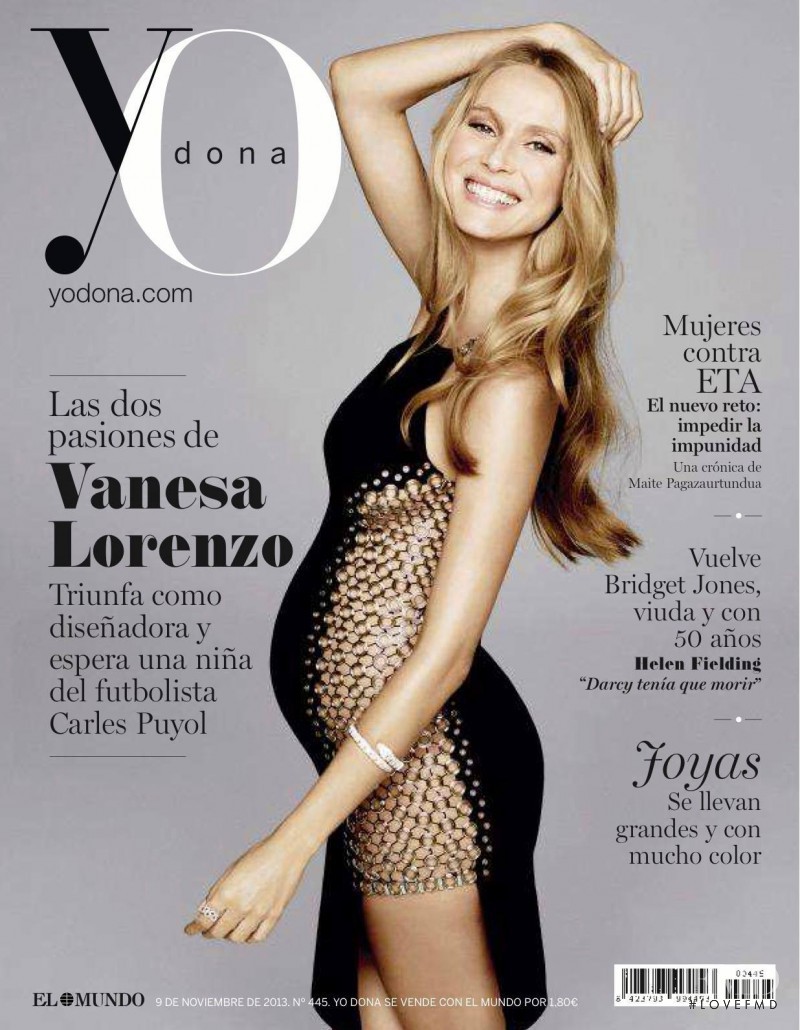 Vanesa Lorenzo featured on the Yo Dona cover from November 2013