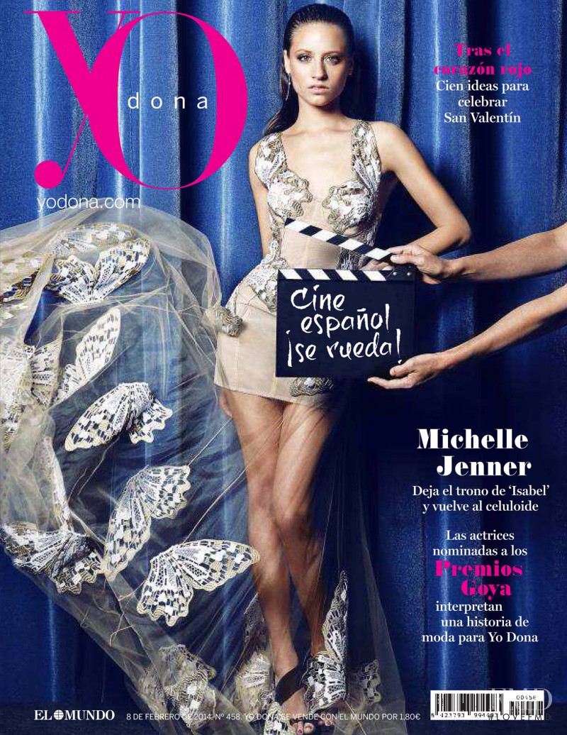 Michelle Jenner featured on the Yo Dona cover from February 2014