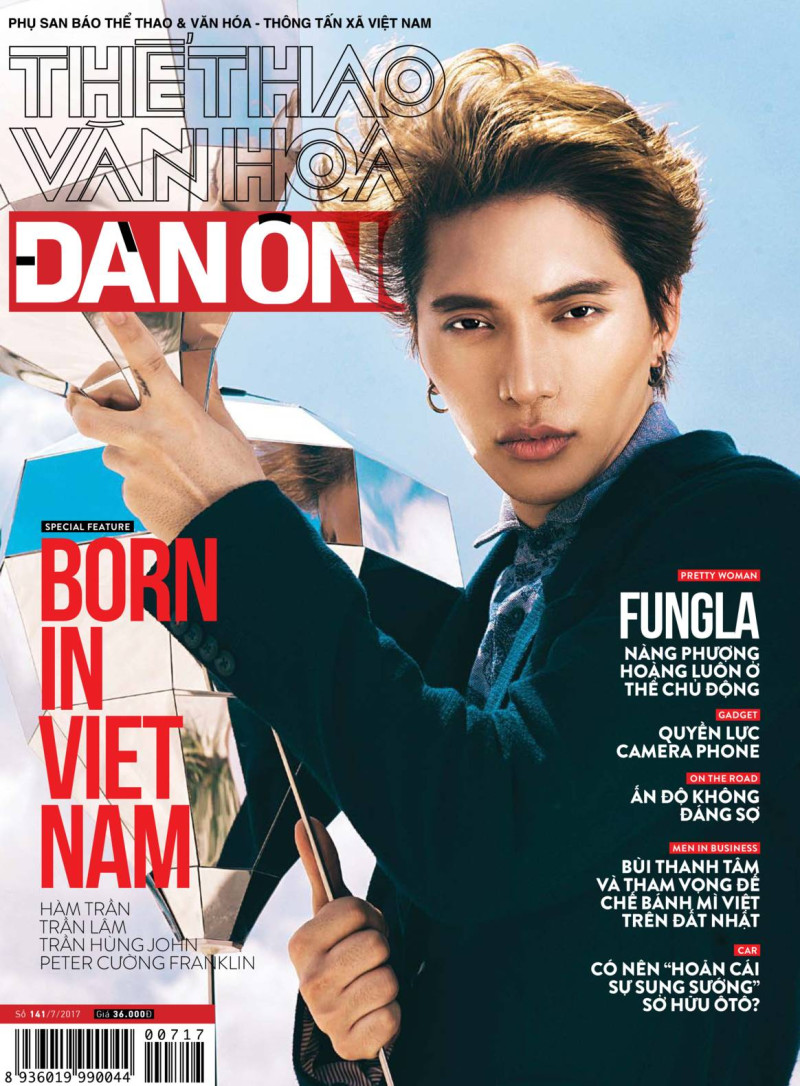  featured on the The Thao Van Hoa & Dan Ong cover from July 2017