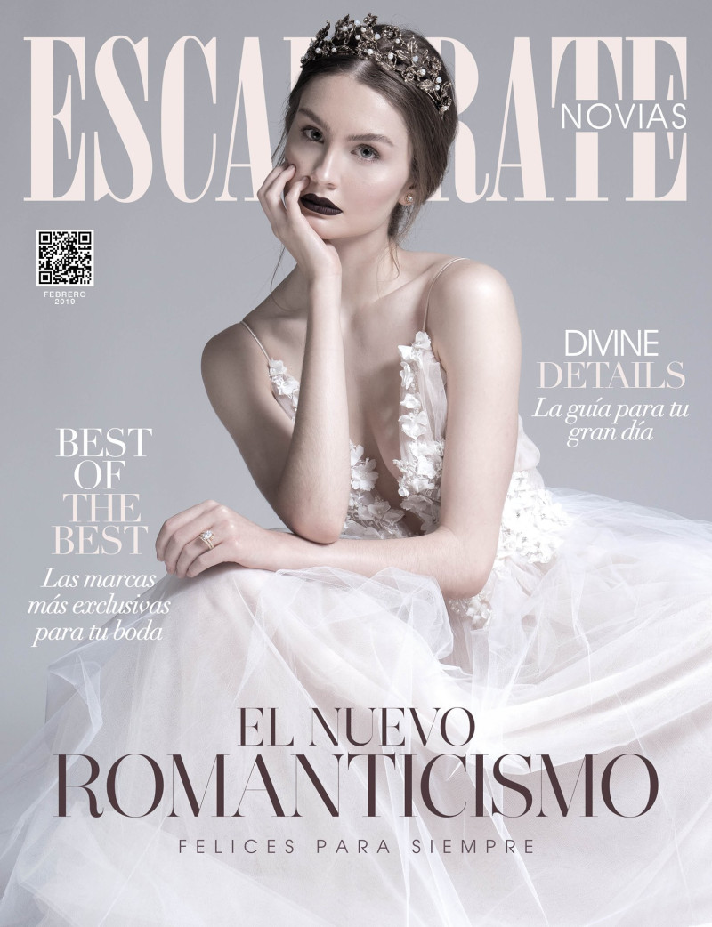 Valeria Gonzalez Espinoza featured on the Escaparate Novias Mexico cover from February 2019