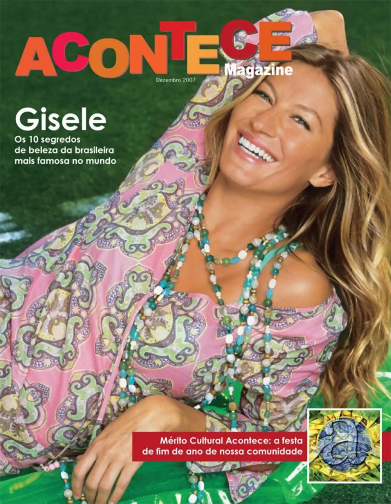 Gisele Bundchen featured on the ACONTECE Brazilian Magazine cover from December 2007
