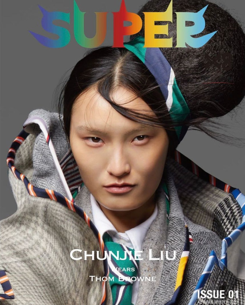 Liu Chunjie featured on the Super Magazine cover from November 2022