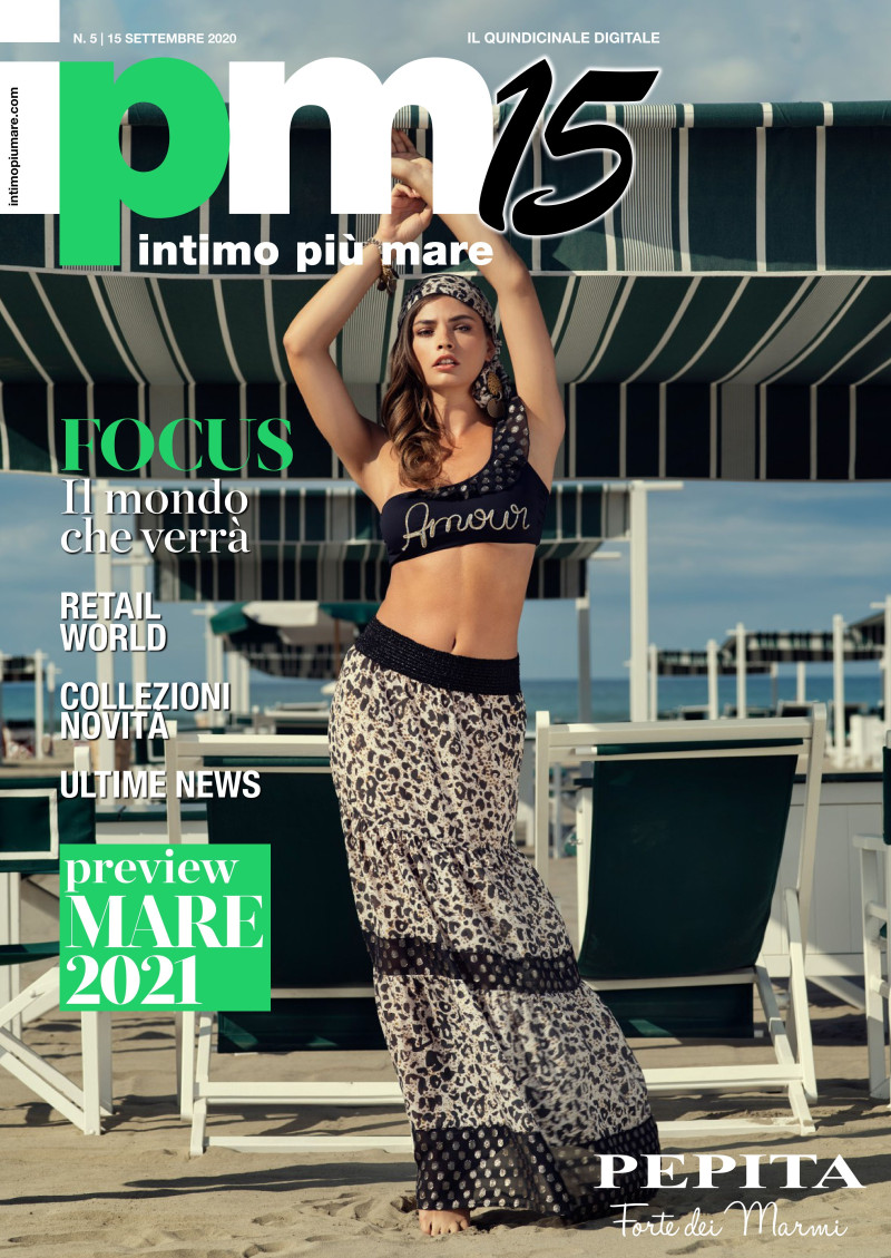  featured on the Intimo Più Mare 15 cover from September 2020