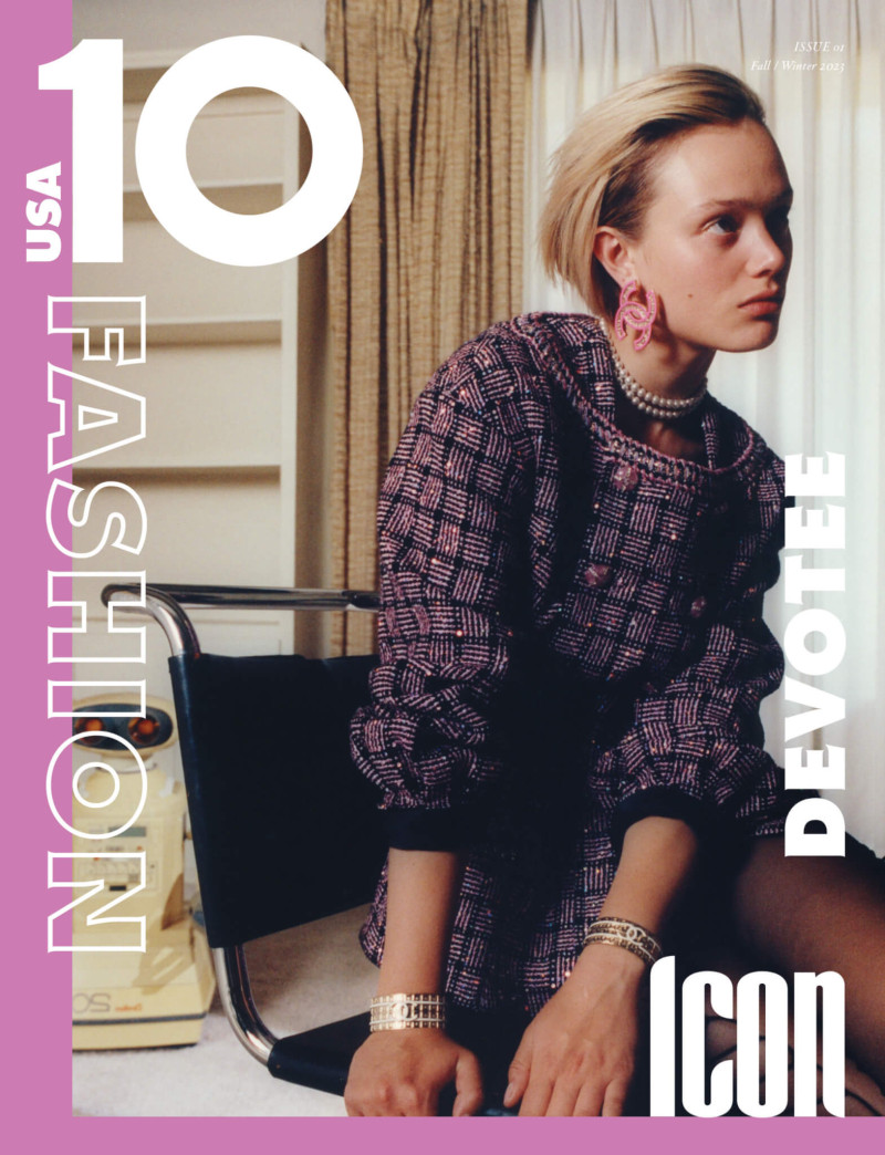 Simona Kust featured on the 10 Magazine USA cover from September 2023