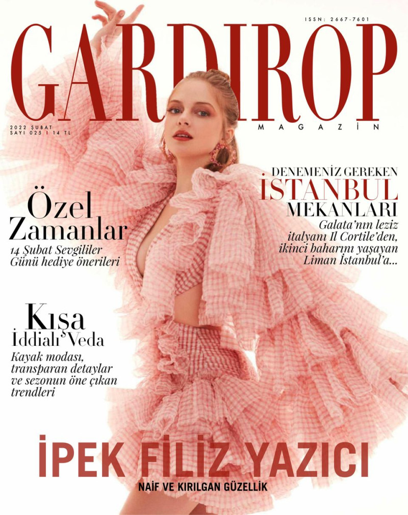  featured on the Gardirop Magazin cover from February 2022