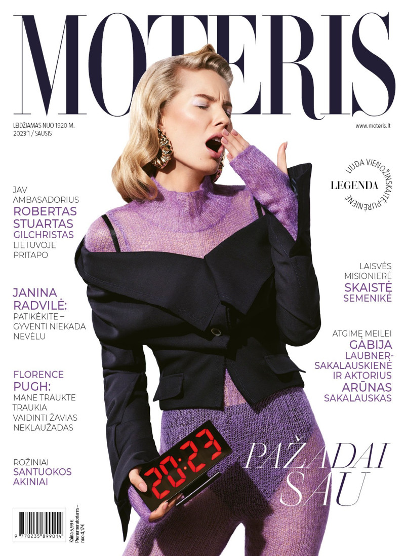 Golda Filip featured on the Moteris cover from January 2023