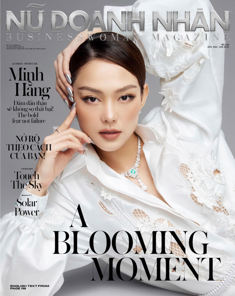 Minh Hang featured on the NU DOANH NHAN - Business Woman Magazine cover from April 2022