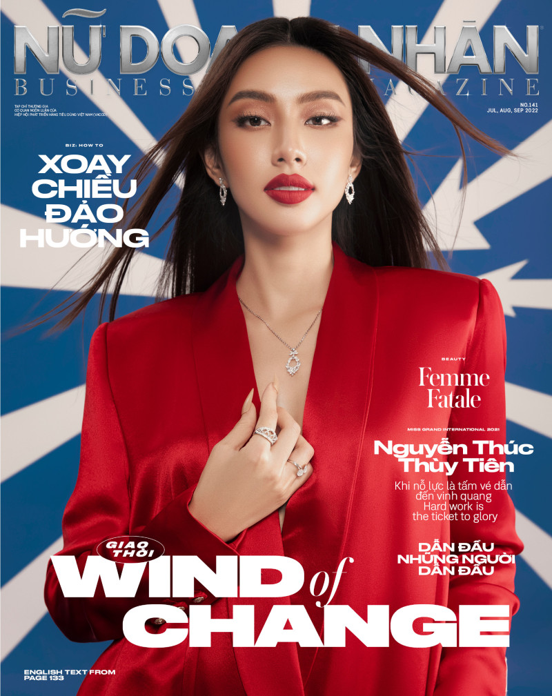 Nguyen Thuc Thuy Tien featured on the NU DOANH NHAN - Business Woman Magazine cover from July 2022