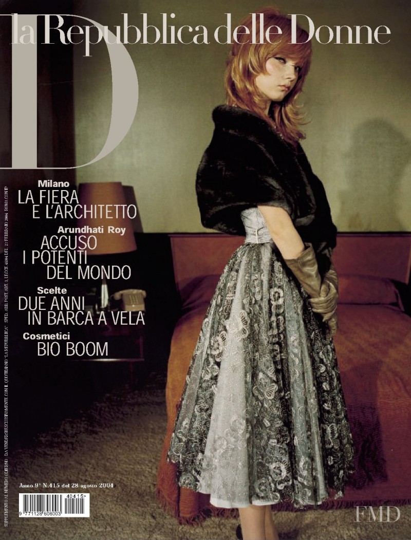  featured on the La Repubblica delle Donne cover from August 2004