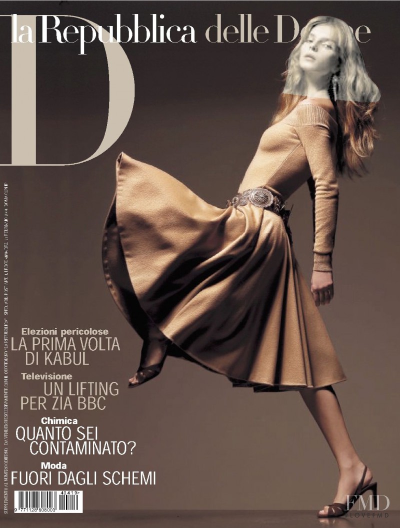  featured on the La Repubblica delle Donne cover from September 2004