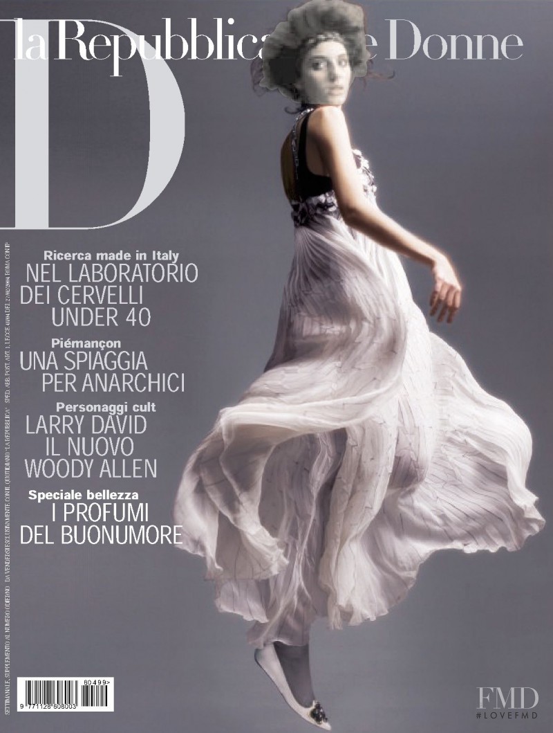  featured on the La Repubblica delle Donne cover from May 2006