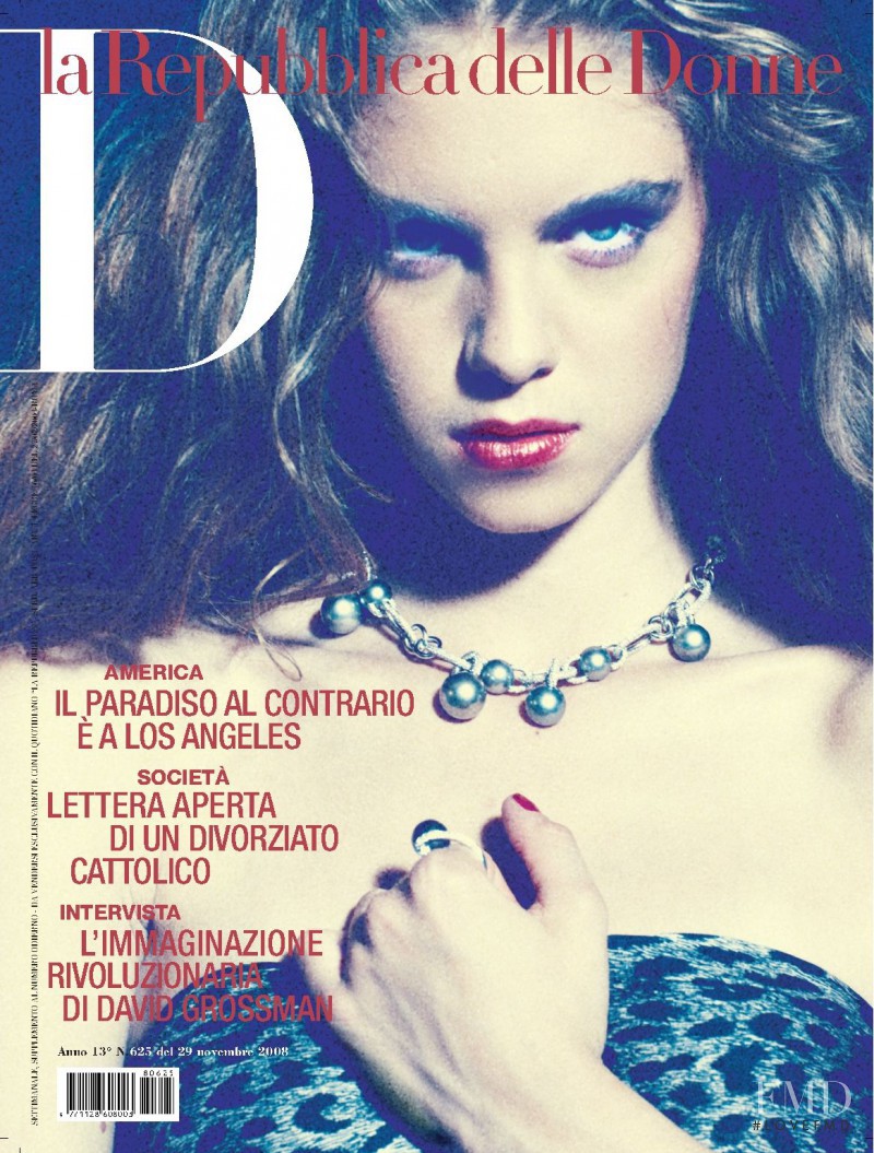  featured on the La Repubblica delle Donne cover from November 2008