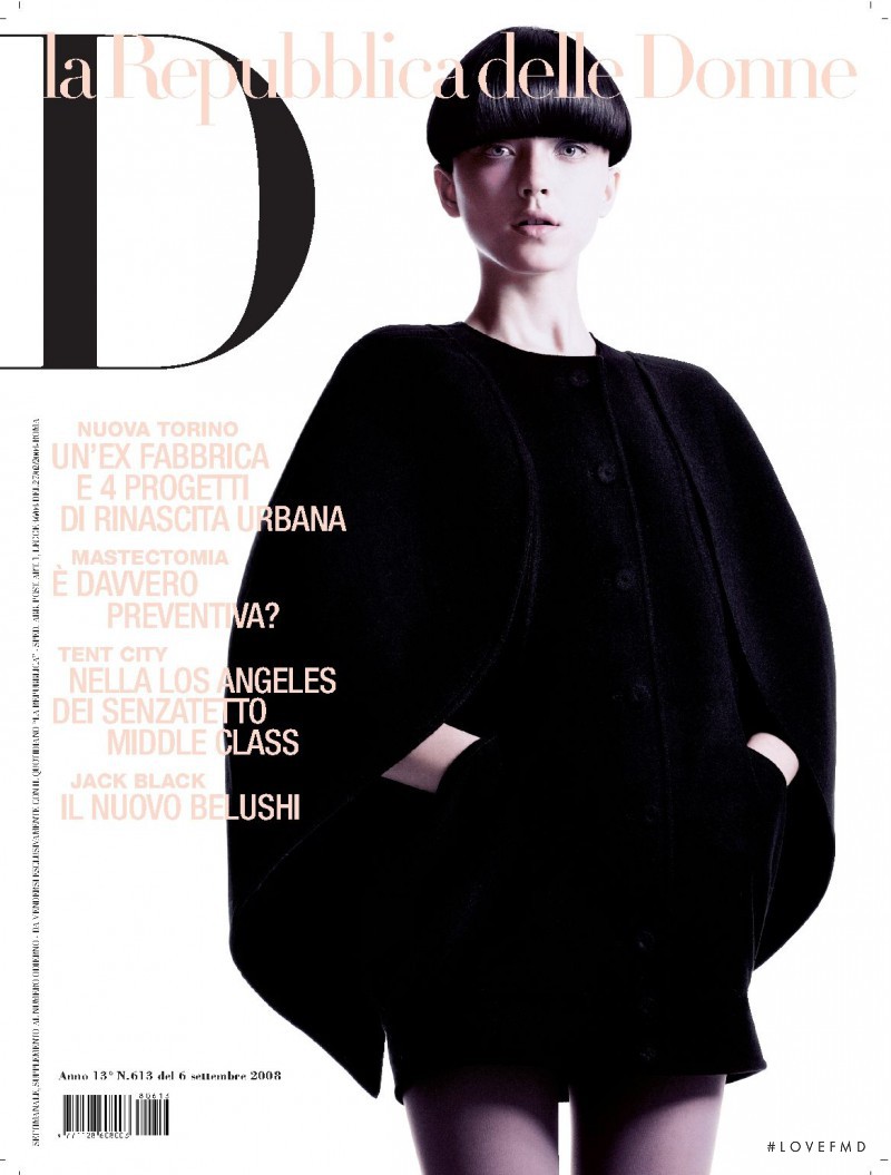 Andressa Fontana featured on the La Repubblica delle Donne cover from September 2008