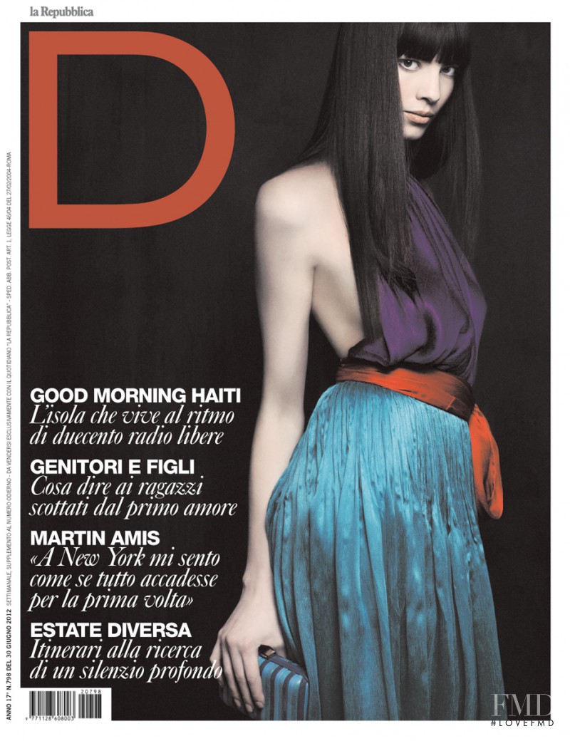 Emma Wahlberg featured on the La Repubblica delle Donne cover from June 2012