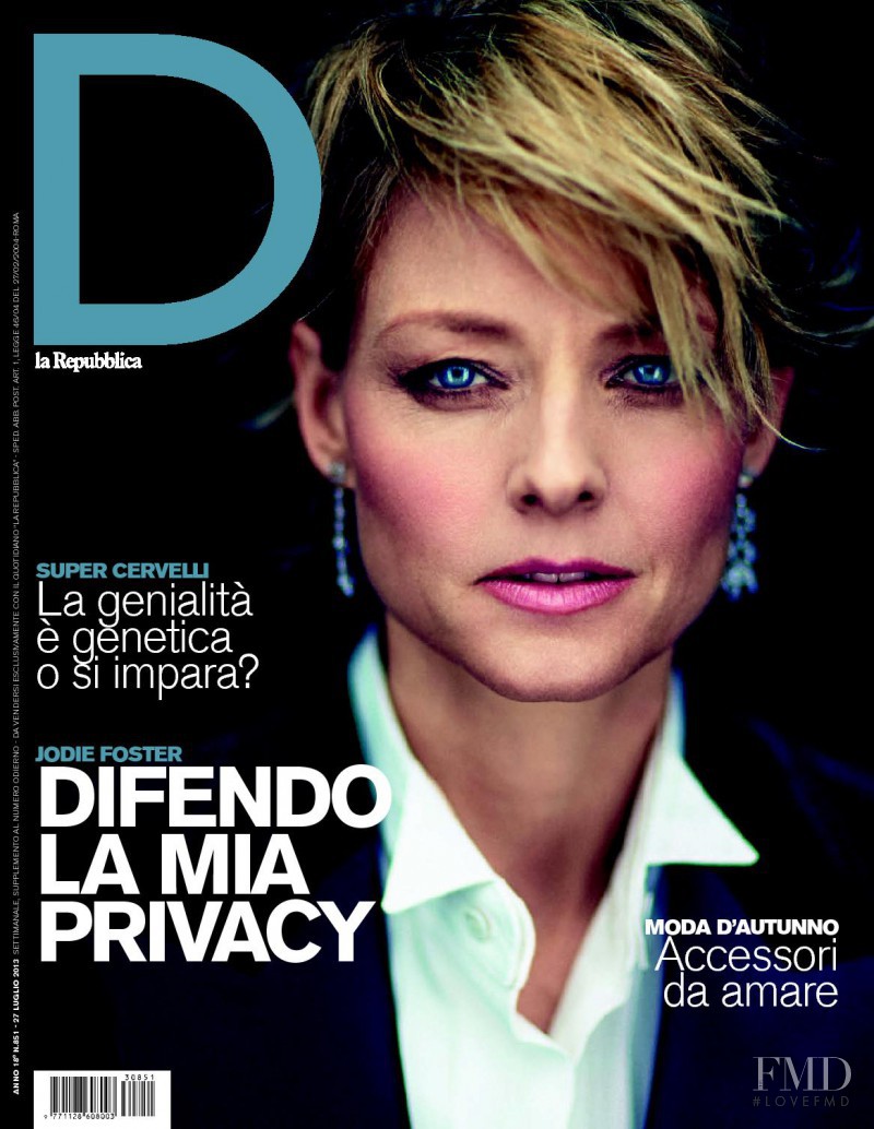 Jodie Foster featured on the La Repubblica delle Donne cover from July 2013