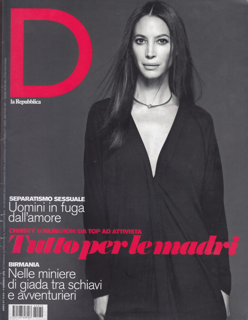 Christy Turlington featured on the La Repubblica delle Donne cover from January 2016
