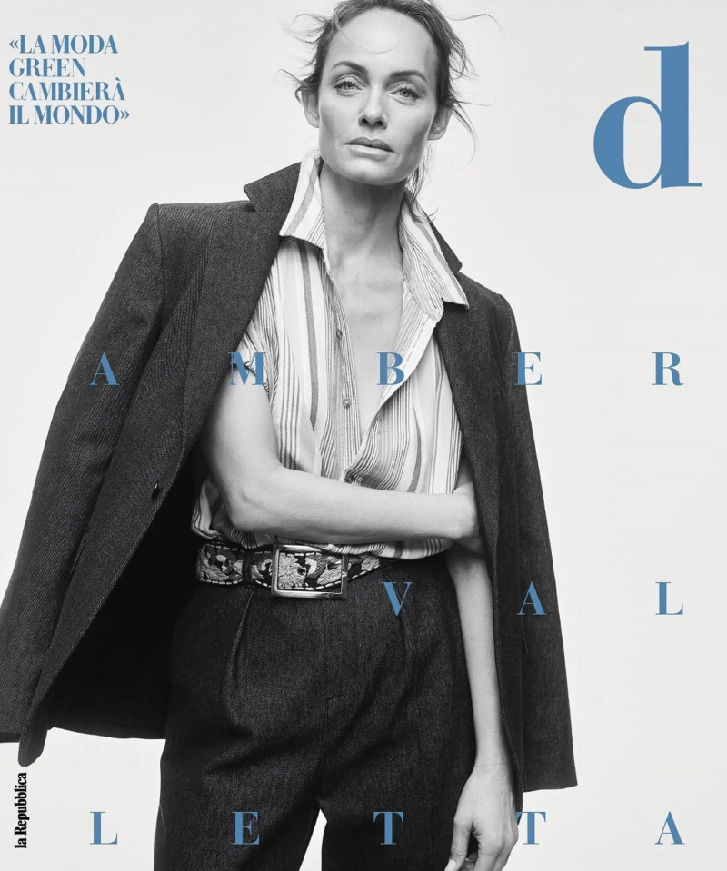 Amber Valletta featured on the La Repubblica delle Donne cover from April 2023